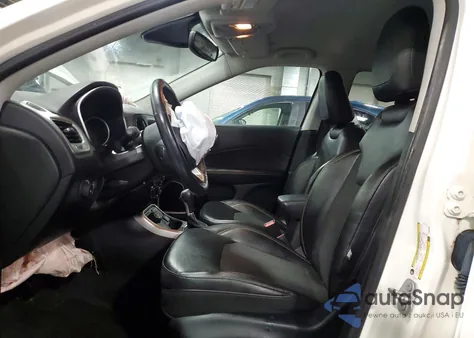 2019 Jeep Compass Latitude из США, поврежденный, VIN 3C4NJDBB0KT599089